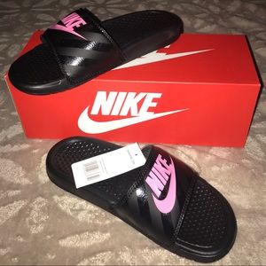 Nike Black Slides